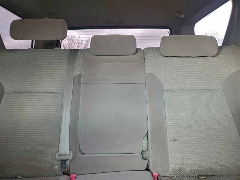 Photo 10 from auction – 2005 TOYOTA 4RUNNER SR with VIN JTEBT14R058025712