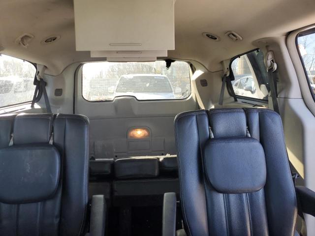 Photo 10 from auction – 2014 CHRYSLER TOWN & COU with VIN 2C4RC1BG0ER307258