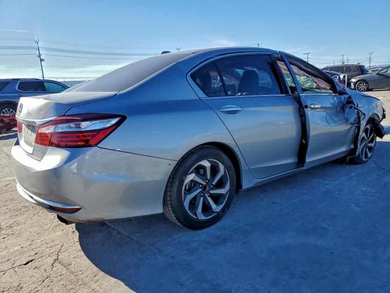 Photo 3 from auction – 2017 HONDA ACCORD EX with VIN 1HGCR2F74HA287739