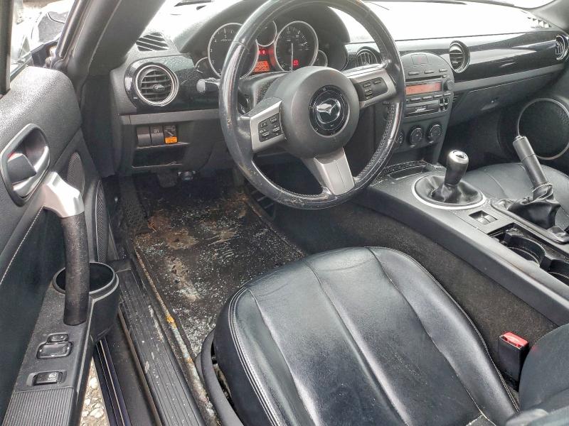 Photo 8 from auction – 2006 MAZDA MX-5 MIATA with VIN JM1NC25F060120993