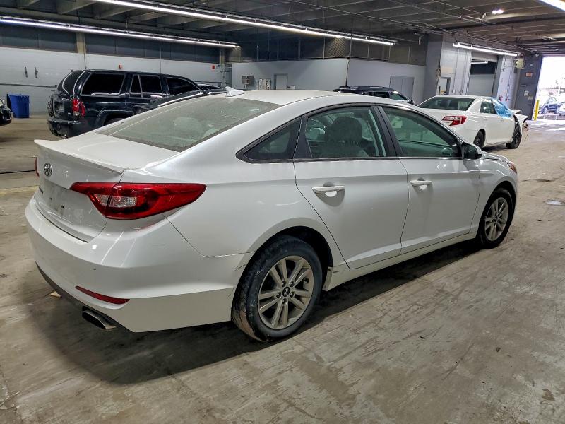Photo 3 from auction – 2017 HYUNDAI SONATA SE with VIN 5NPE24AF3HH510786