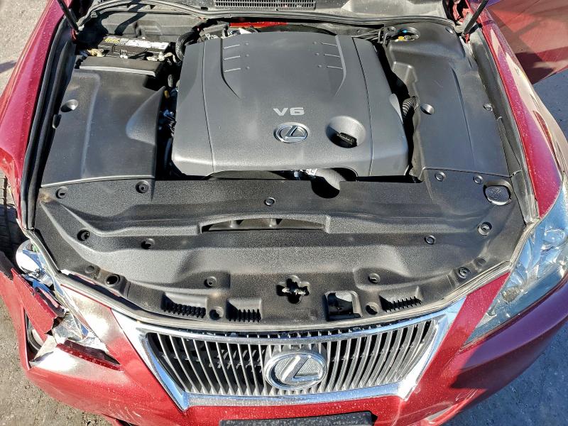Photo 11 from auction – 2012 LEXUS IS with VIN JTHBF5C25C2102516