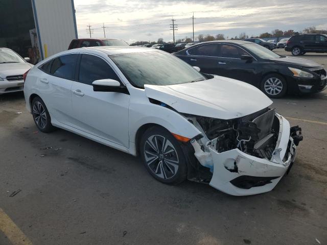 Photo 4 from auction – 2017 HONDA CIVIC EX with VIN 2HGFC1F36HH645771