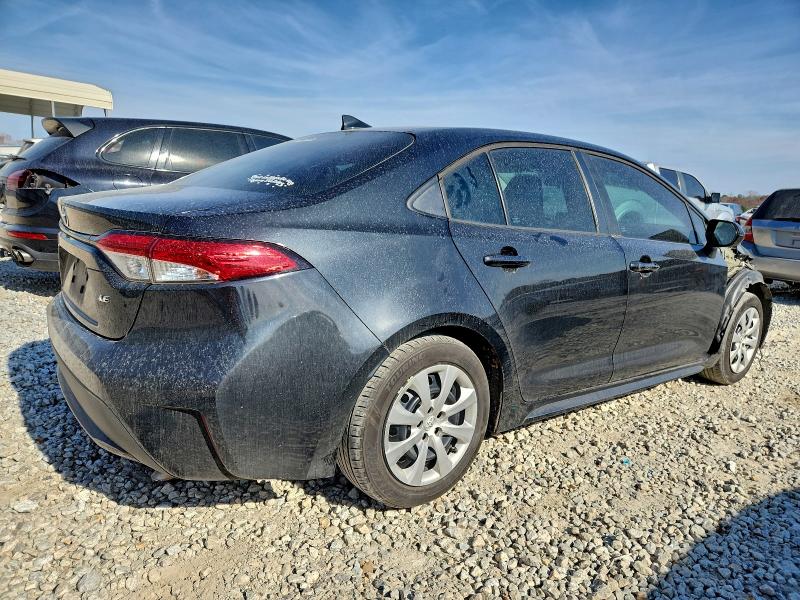 Photo 3 from auction – 2022 TOYOTA COROLLA LE with VIN 5YFEPMAE4NP288282