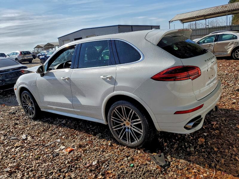 Photo 2 from auction – 2016 PORSCHE CAYENNE with VIN WP1AF2A23GKA40245