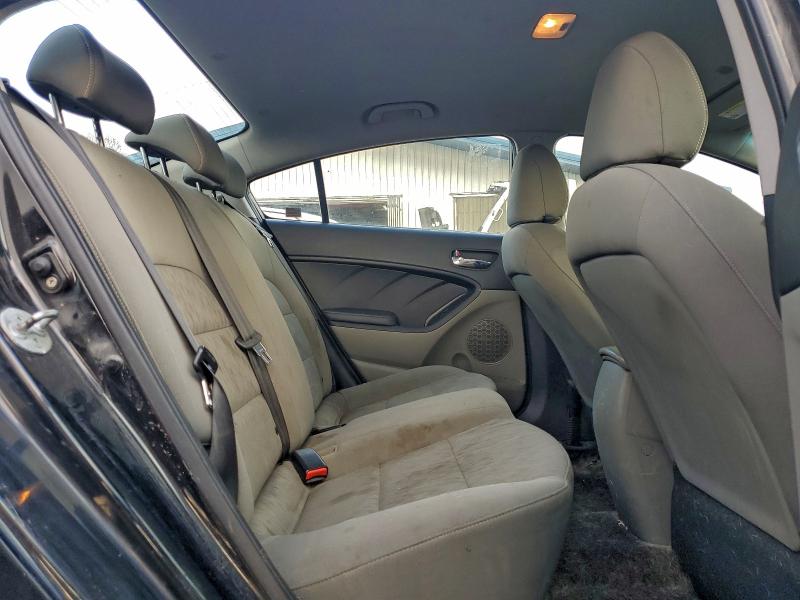 Photo 10 from auction – 2015 KIA FORTE LX with VIN KNAFK4A66F5287433
