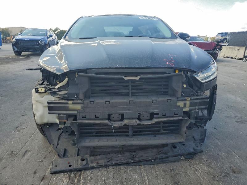 Photo 5 from auction – 2016 FORD FUSION with VIN 3FA6P0H76GR300388