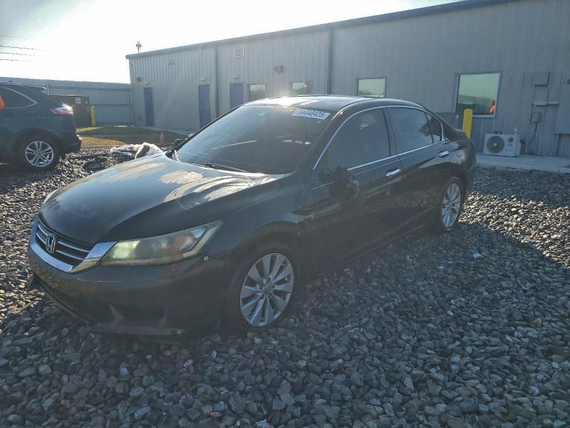 HONDA ACCORD EXL 2014 with VIN 1HGCR2F87EA010703 - Photo from auction