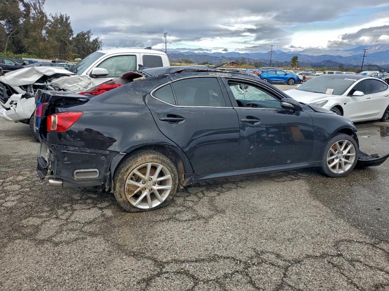 Photo 3 from auction – 2012 LEXUS IS 250 with VIN JTHBF5C27C5163770
