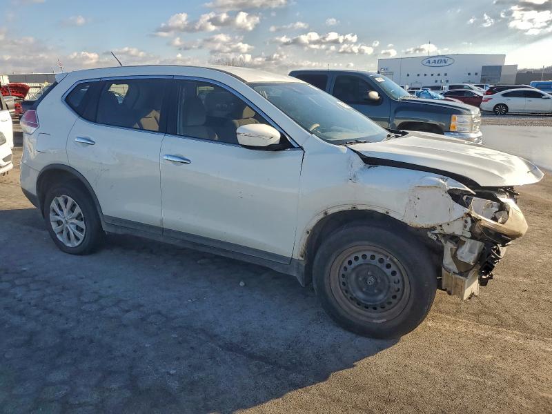 Photo 4 from auction – 2015 NISSAN ROGUE S with VIN KNMAT2MV2FP581837