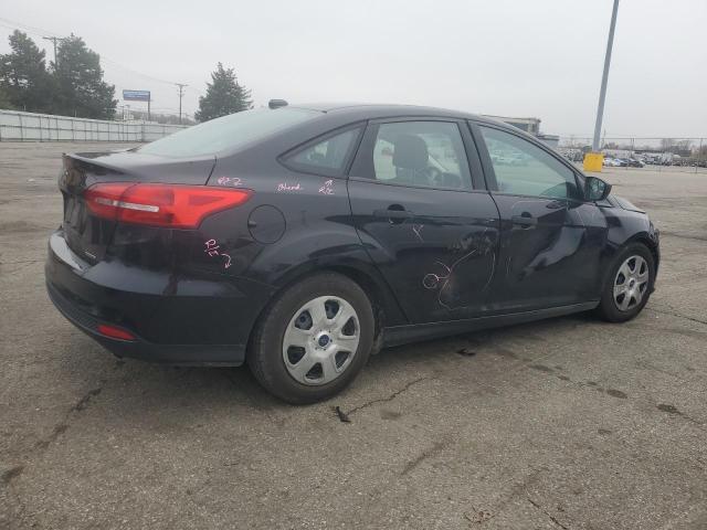 Photo 3 from auction – 2016 FORD FOCUS S with VIN 1FADP3E24GL336225