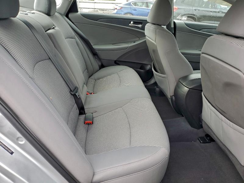 Photo 10 from auction – 2011 HYUNDAI SONATA GLS with VIN 5NPEB4AC6BH214013