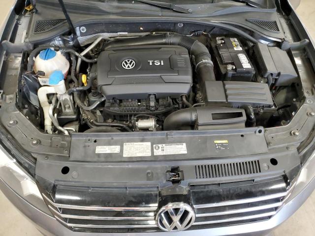 Photo 11 from auction – 2015 VOLKSWAGEN PASSAT S with VIN 1VWAT7A30FC117837