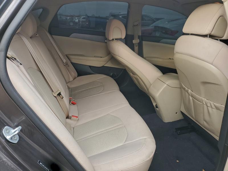 Photo 10 from auction – 2016 HYUNDAI SONATA SE with VIN 5NPE24AF2GH283718