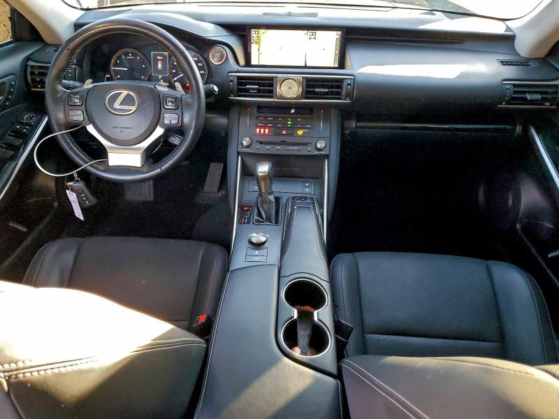 Photo 8 from auction – 2019 LEXUS IS 300 with VIN JTHC81D20K5036718