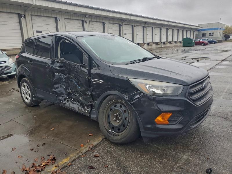 Photo 4 from auction – 2018 FORD ESCAPE S with VIN 1FMCU0F71JUA08698