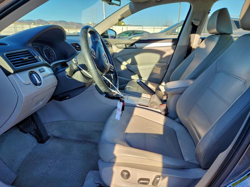 Photo 7 from auction – 2012 VOLKSWAGEN PASSAT SE with VIN 1VWBP7A31CC034874