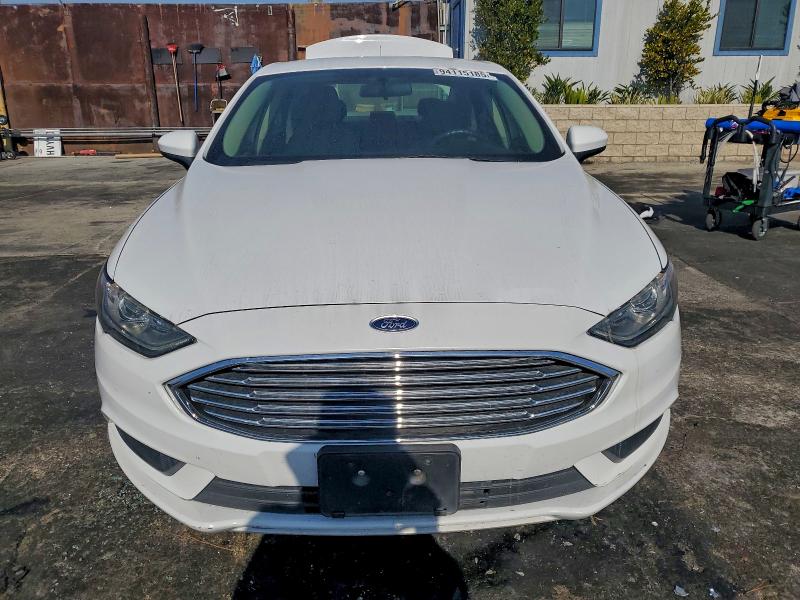 Photo 5 from auction – 2017 FORD FUSION SE with VIN 3FA6P0LU2HR400633