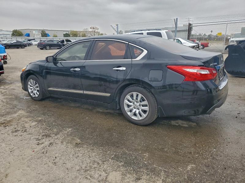 Photo 2 from auction – 2016 NISSAN ALTIMA 2.5 with VIN 1N4AL3AP4GN331367