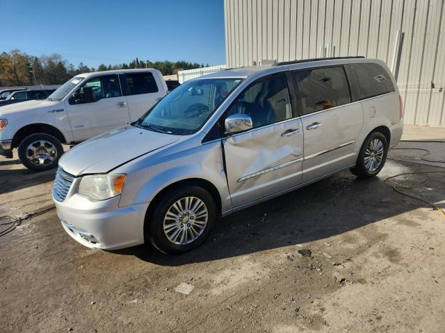 CHRYSLER TOWN & COU 2012 with VIN 2C4RC1CG3CR267284 - Photo from auction