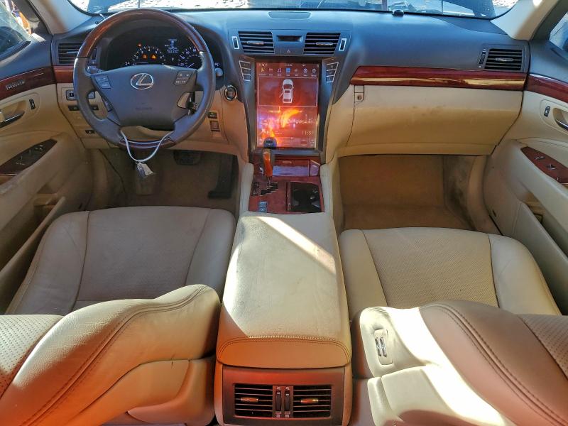 Photo 8 from auction – 2007 LEXUS LS 460 with VIN JTHBL46F075043901