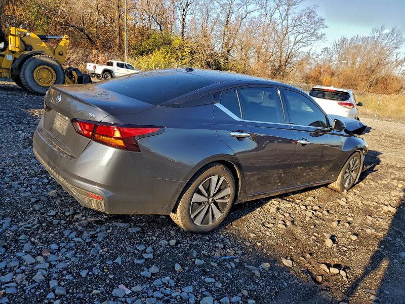 Photo 3 from auction – 2020 NISSAN ALTIMA SL with VIN 1N4BL4EV1LC228822