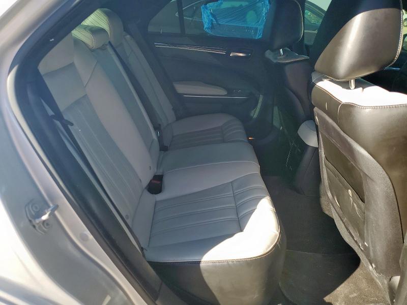 Photo 10 from auction – 2020 CHRYSLER 300 S with VIN 2C3CCABG9LH239281
