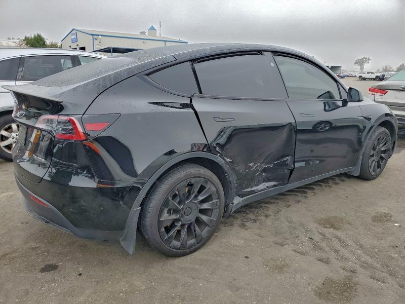 Photo 3 from auction – 2023 TESLA MODEL Y with VIN 7SAYGDEE0PF869805