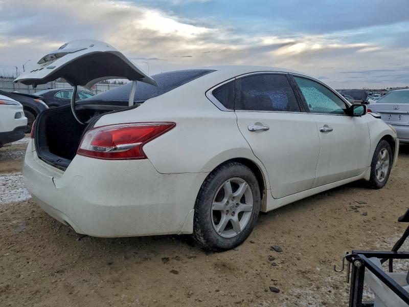 Photo 3 from auction – 2013 NISSAN ALTIMA 2.5 with VIN 1N4AL3AP8DN498892