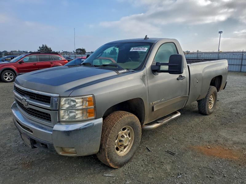 CHEVROLET SILVERADO 2007 with VIN 1GCHK24617E564552 - Photo from auction