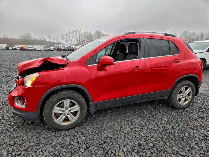 CHEVROLET TRAX 1LT 2015 with VIN KL7CJRSB1FB098303 - Photo from auction