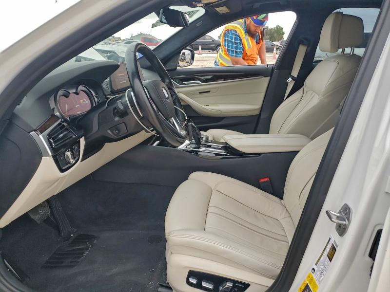 Photo 7 from auction – 2018 BMW 530E with VIN WBAJA9C59JB033207