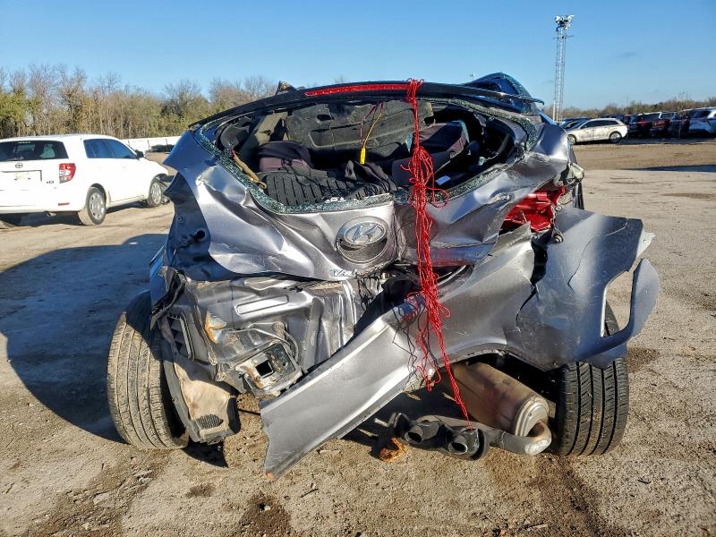 Photo 6 from auction – 2017 HYUNDAI VELOSTER with VIN KMHTC6AD4HU323945