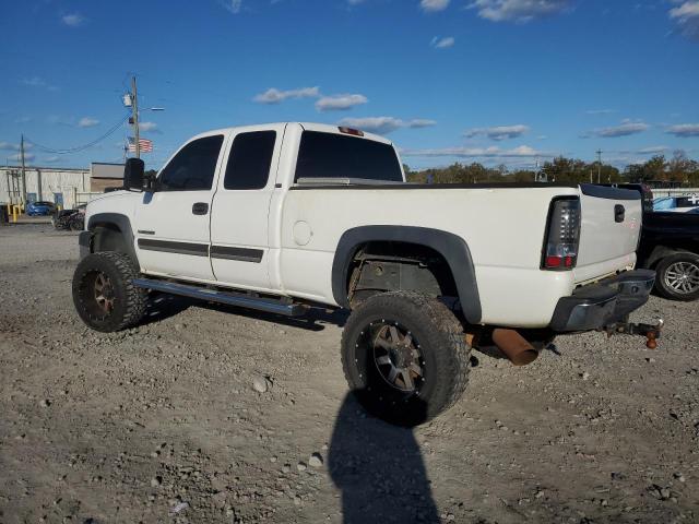 Photo 2 from auction – 2005 CHEVROLET SILVERADO with VIN 1GCHC29U75E307767