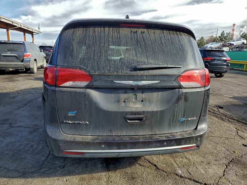 Photo 6 from auction – 2019 CHRYSLER PACIFICA H with VIN 2C4RC1H7XKR577732