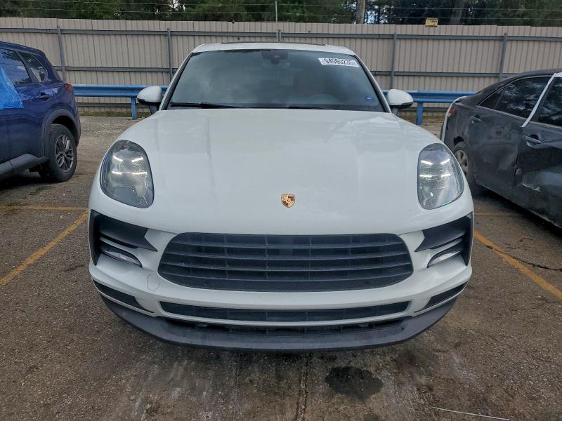 Photo 5 from auction – 2019 PORSCHE MACAN with VIN WP1AA2A59KLB06762