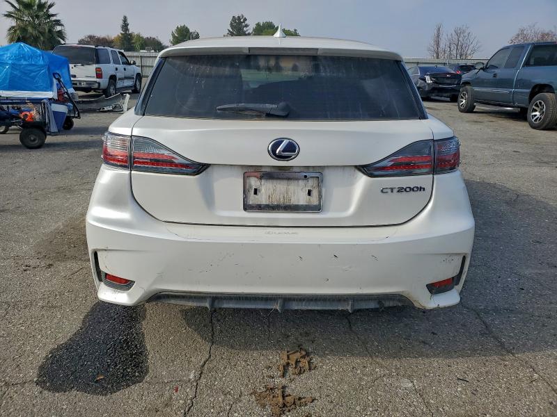 Photo 6 from auction – 2017 LEXUS CT 200 with VIN JTHKD5BH1H2280815