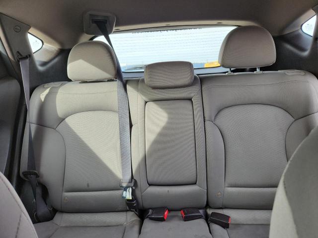 Photo 10 from auction – 2012 HYUNDAI TUCSON GL with VIN KM8JT3AC3CU416025