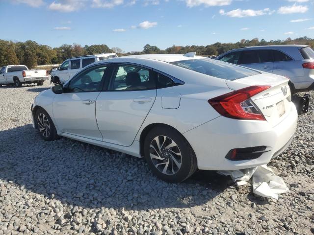 Photo 2 from auction – 2018 HONDA CIVIC EX with VIN 19XFC2F78JE032172