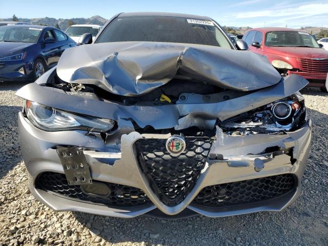 Photo 5 from auction – 2018 ALFA ROMEO GIULIA TI with VIN ZARFAECNXJ7594235