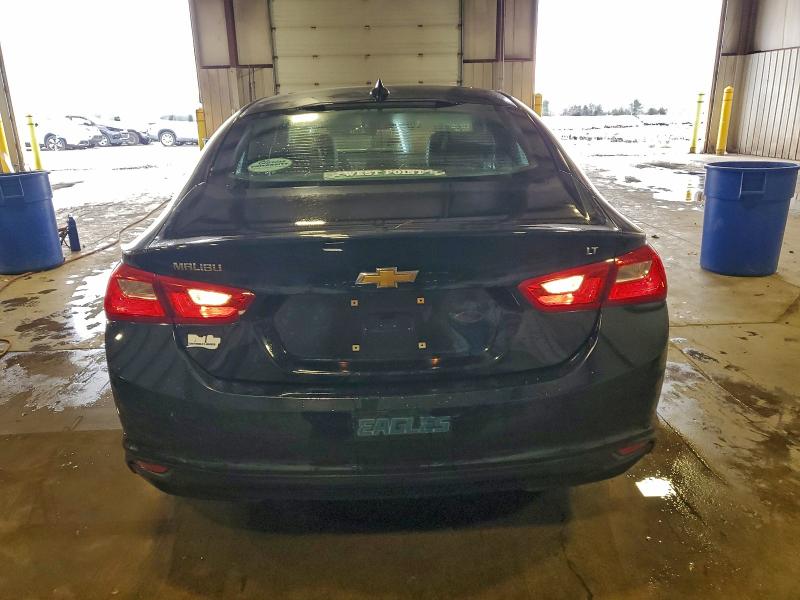 Photo 6 from auction – 2017 CHEVROLET MALIBU LT with VIN 1G1ZE5ST1HF224716