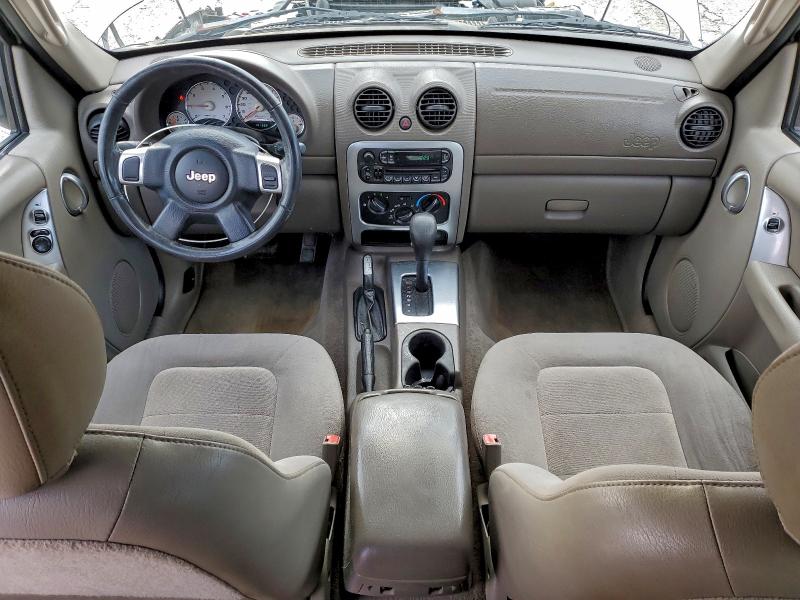 Photo 8 from auction – 2003 JEEP LIBERTY with VIN 1J4GL58K33W590134