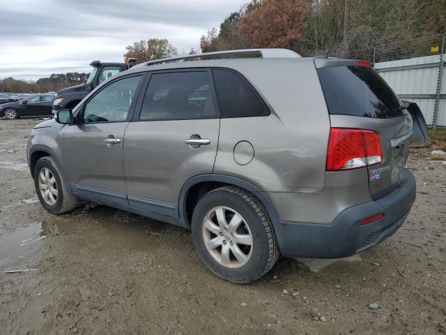 Photo 2 from auction – 2013 KIA SORENTO LX with VIN 5XYKT3A67DG418477