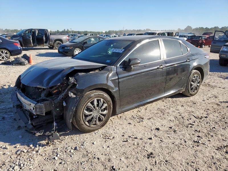 TOYOTA CAMRY LE 2022 with VIN 4T1C31AK7NU571216 - Photo from auction