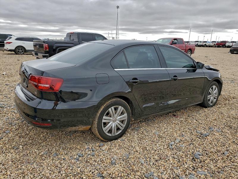 Photo 3 from auction – 2017 VOLKSWAGEN JETTA S with VIN 3VW2B7AJ7HM404647