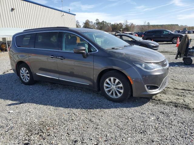 Photo 4 from auction – 2017 CHRYSLER PACIFICA T with VIN 2C4RC1BG3HR691959