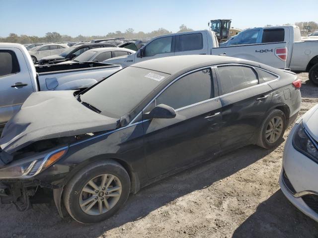 HYUNDAI SONATA SE 2017 with VIN 5NPE24AF3HH507564 - Photo from auction