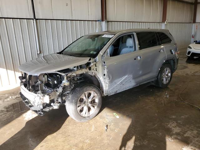 TOYOTA HIGHLANDER 2015 with VIN 5TDBKRFH9FS180475 - Photo from auction