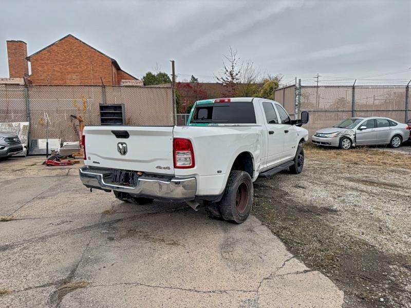 Photo 4 from auction – 2019 RAM 3500 TRADE with VIN 3C63RRGL4KG648440