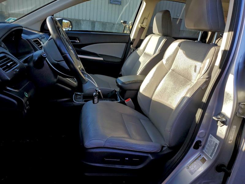 Photo 7 from auction – 2016 HONDA CR-V TOURI with VIN 5J6RM4H91GL062967
